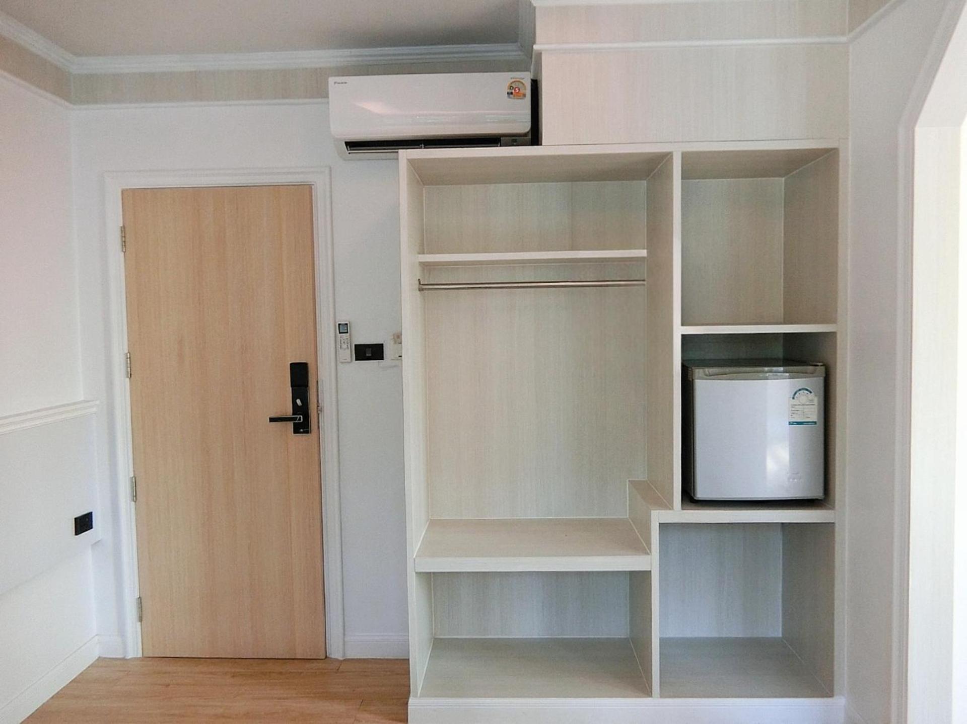 Sira Boutique Residence - Newly Renovated Patong Bagian luar foto