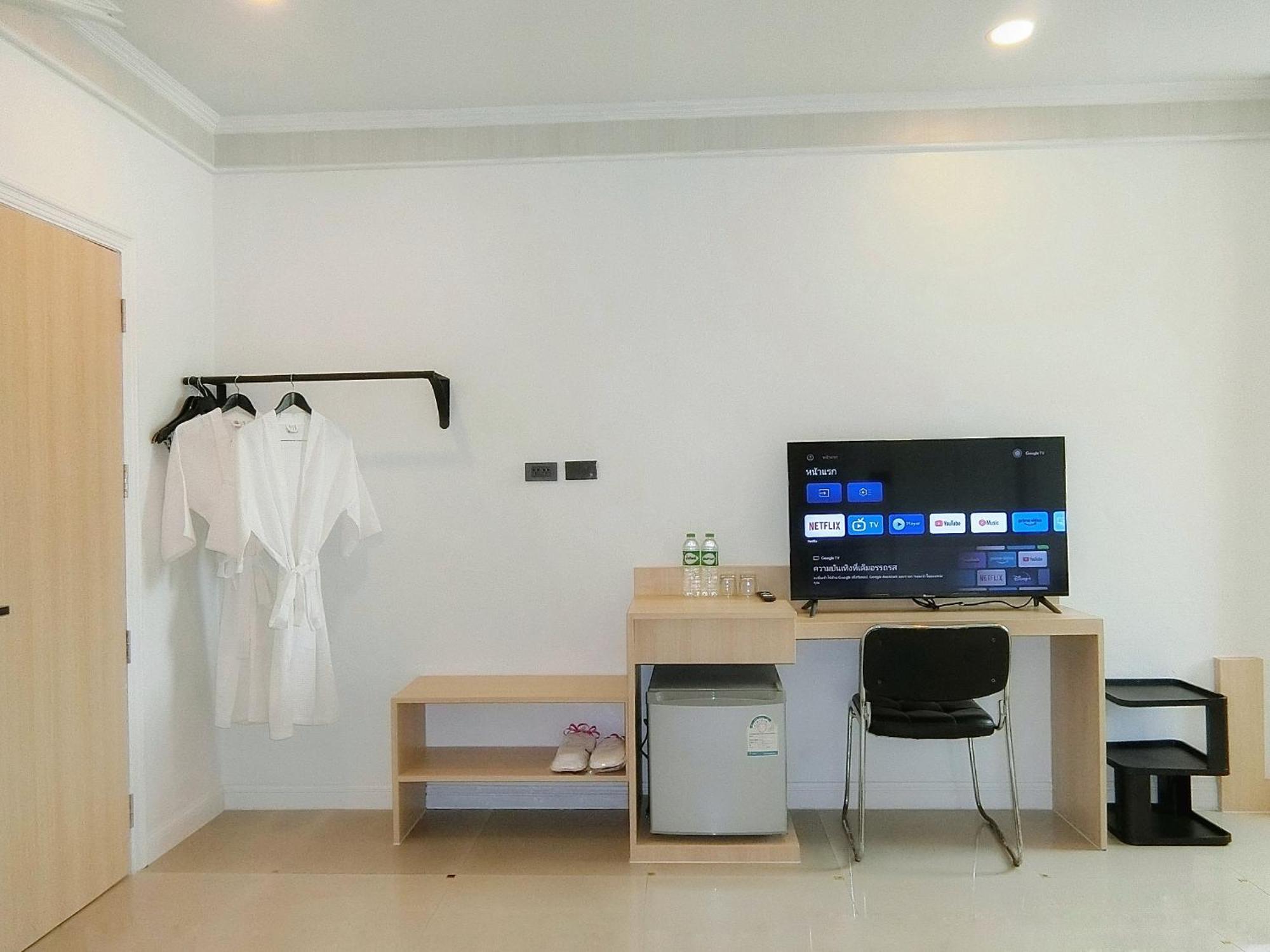 Sira Boutique Residence - Newly Renovated Patong Bagian luar foto