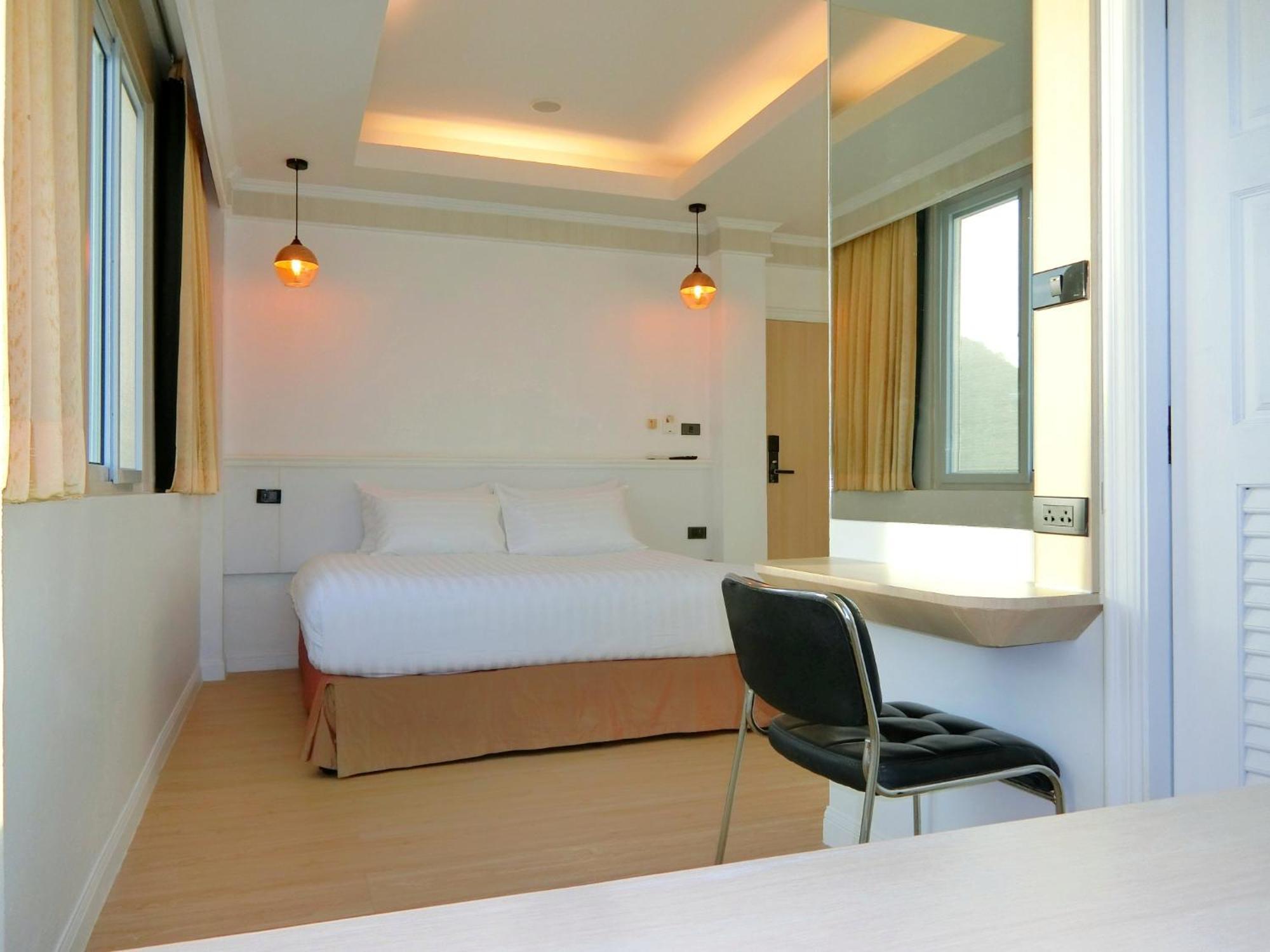 Sira Boutique Residence - Newly Renovated Patong Bagian luar foto