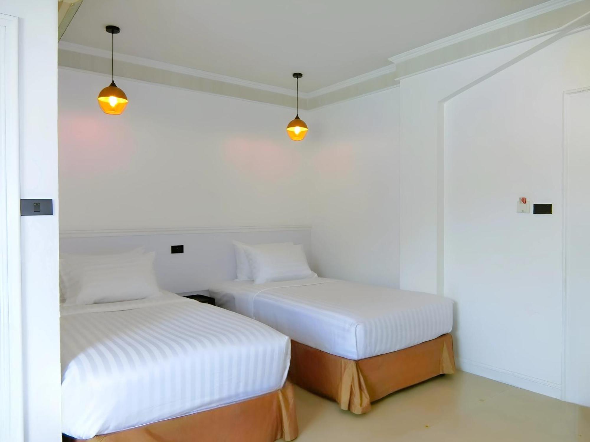 Sira Boutique Residence - Newly Renovated Patong Bagian luar foto