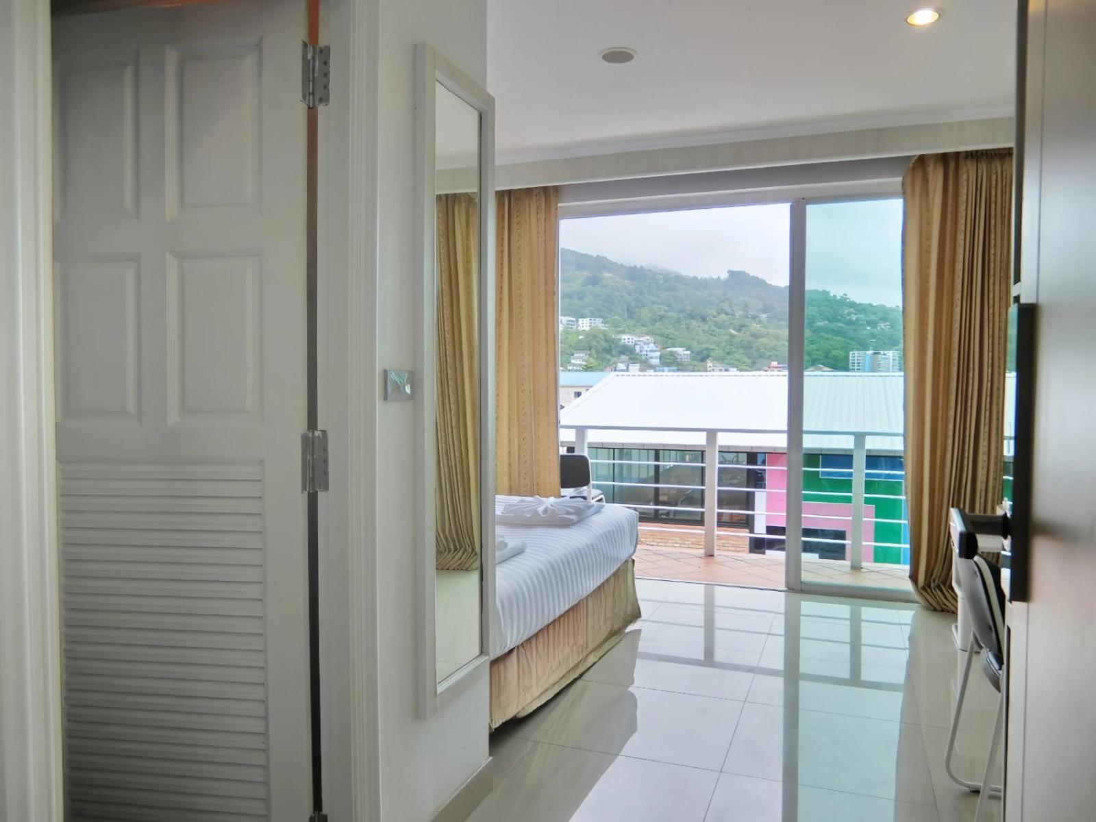 Sira Boutique Residence - Newly Renovated Patong Bagian luar foto