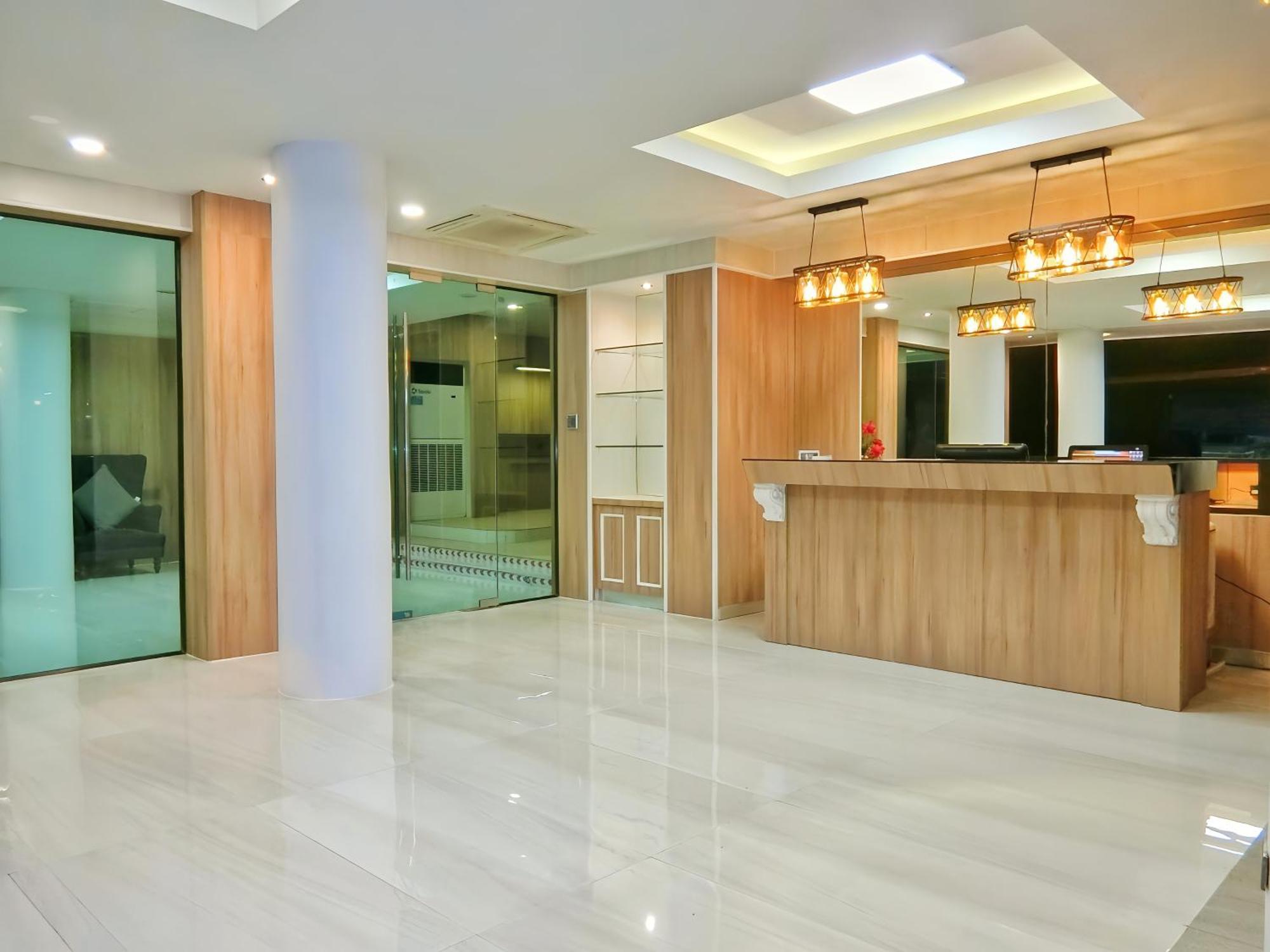 Sira Boutique Residence - Newly Renovated Patong Bagian luar foto