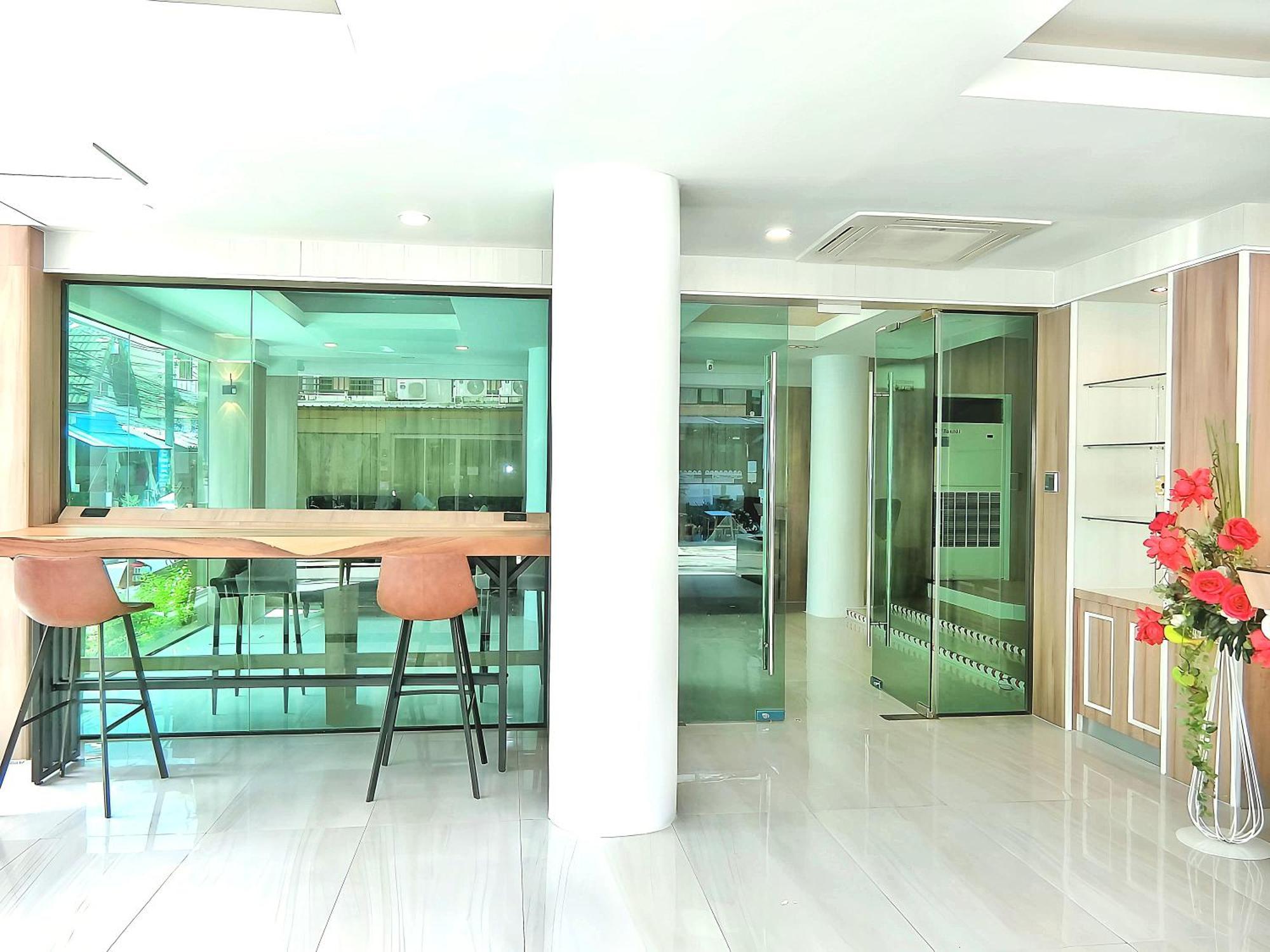 Sira Boutique Residence - Newly Renovated Patong Bagian luar foto
