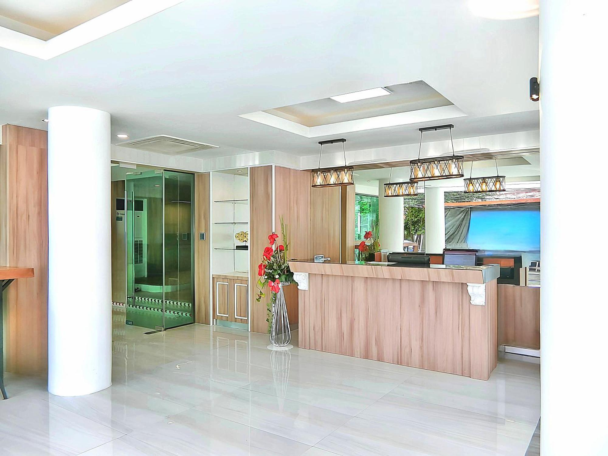 Sira Boutique Residence - Newly Renovated Patong Bagian luar foto