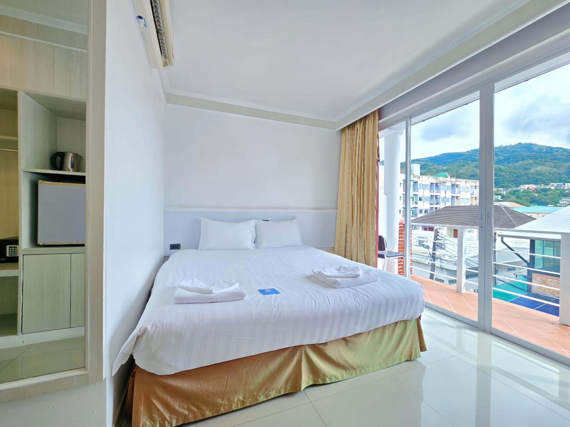 Sira Boutique Residence - Newly Renovated Patong Bagian luar foto